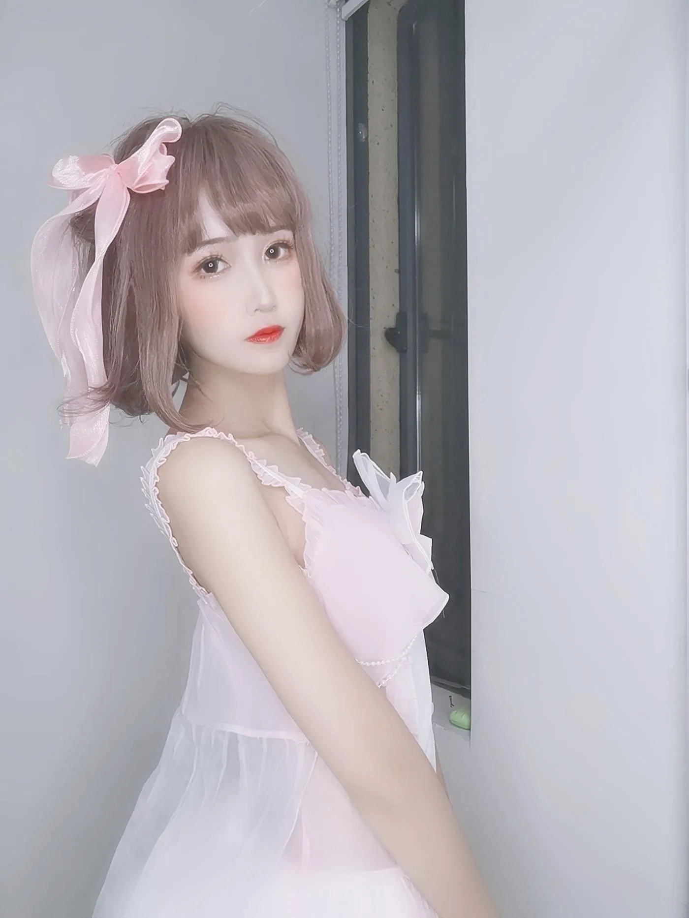 三度_69 – NO.40 雏菊围裙-自拍合集 [25P]插图6